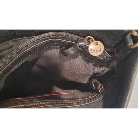 The Sak Collective Black Pebbled Leather Crossbody Bag Slim Messenger PO-18394CO - Picture 6 of 9